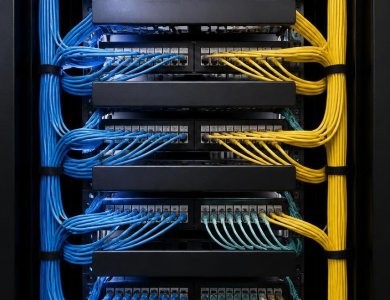 Cat6, Cat6A ve Fiber Arasındaki Farklar: Hangi Altyapı Nerede Kullanılır?